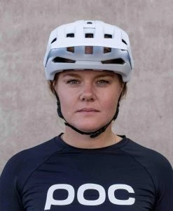 POC Kortal - Casco MTB Cascos MTB | Bike-Discount -BICICLETAS Ventas POC Kortal MTB Helm 10524 1036 Action 1 1280x1280